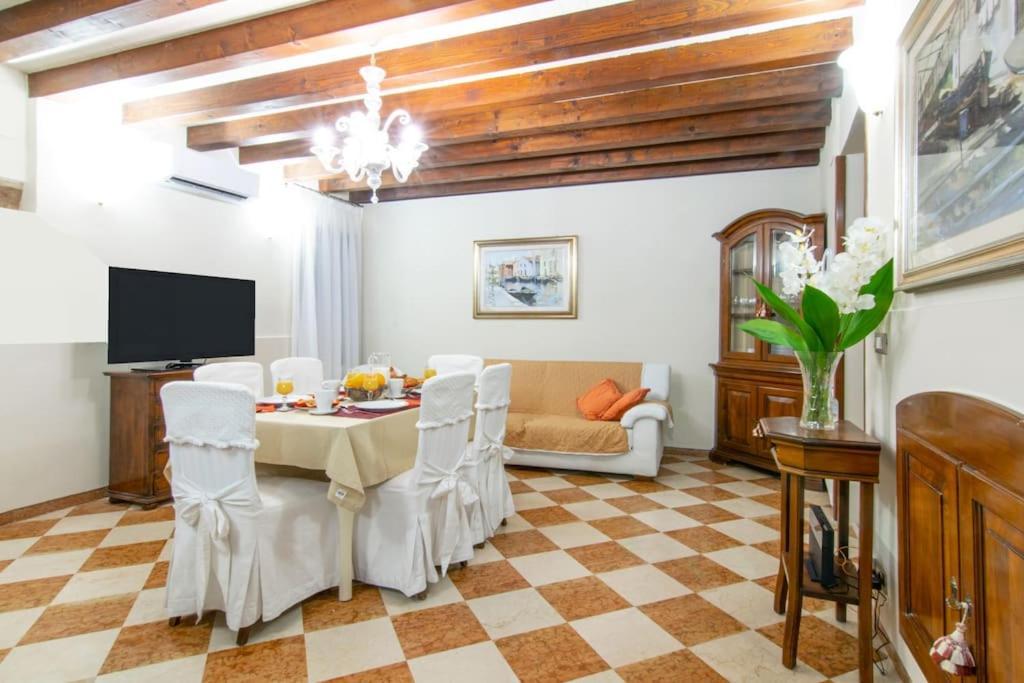 Residence Alma - Rialto Bridge Βενετία Εξωτερικό φωτογραφία