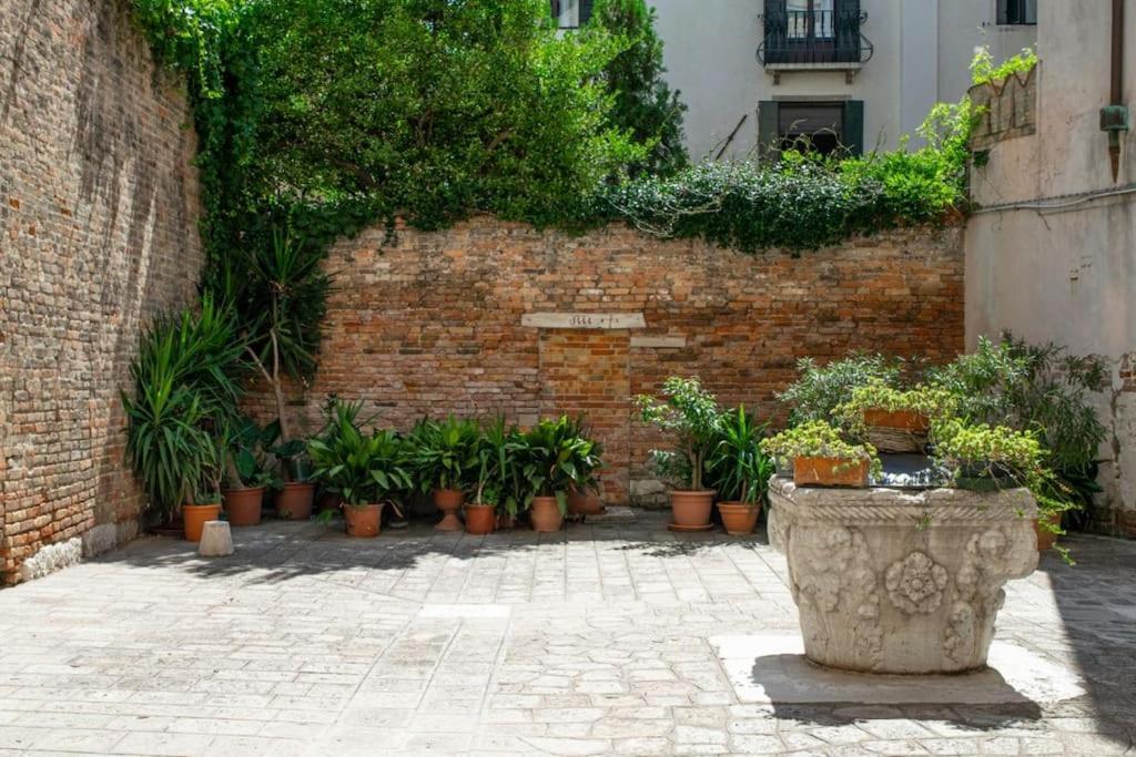 Residence Alma - Rialto Bridge Βενετία Εξωτερικό φωτογραφία