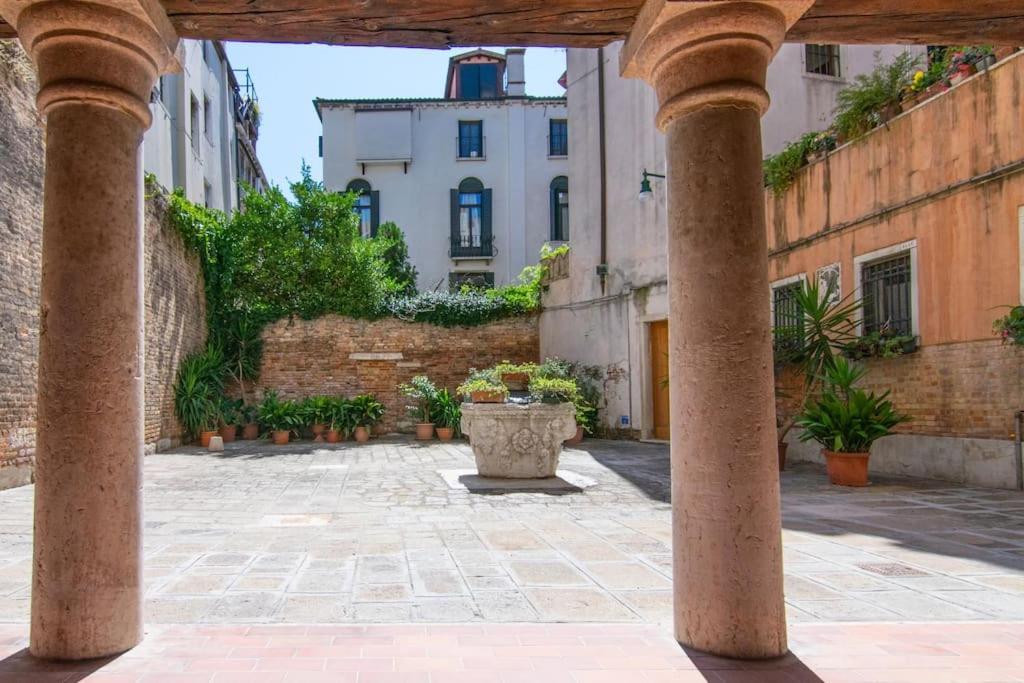 Residence Alma - Rialto Bridge Βενετία Εξωτερικό φωτογραφία