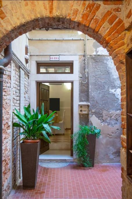 Residence Alma - Rialto Bridge Βενετία Εξωτερικό φωτογραφία